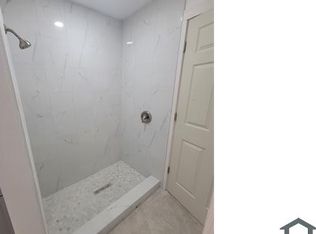 919 NE 15th Ln, Cape Coral, FL 33909