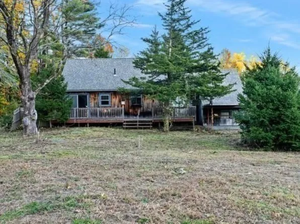 393 Turnpike St, South Easton, MA 02375