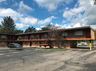 200 Washington St NE #M, Warren, OH