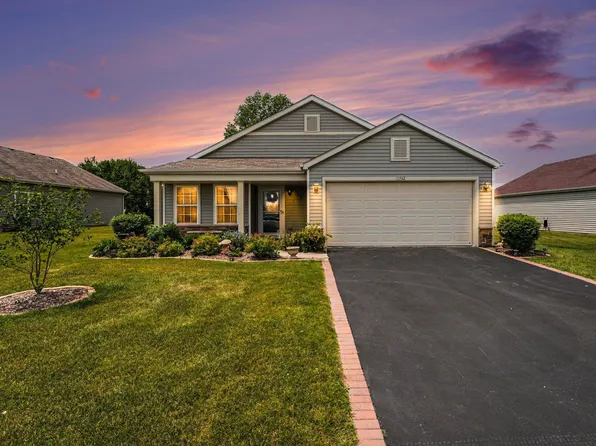 11742 Carolina St, Crown Point, IN 46307