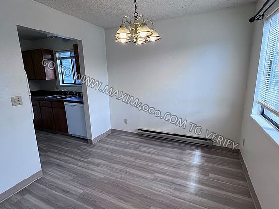 4th image of 2904 Dawn Dr APT 2