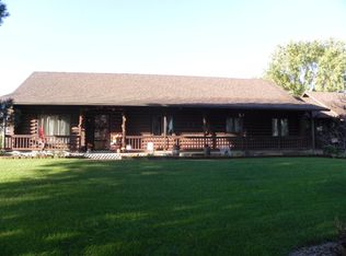 5688 N Webb Rd, Grand Island, NE 68803