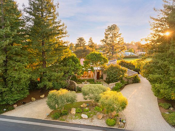 2nd image of 2141 Ten Acre Rd