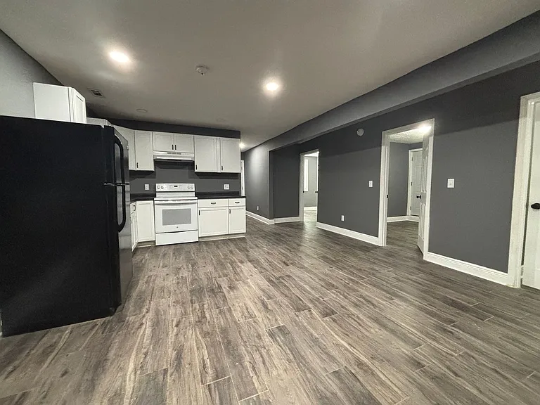 14 Kansas St #D — Photo 5