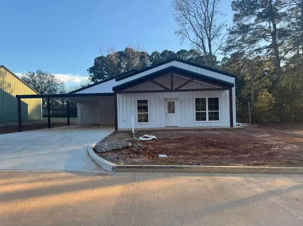 105 Masters Way, Hallsville, TX 75650