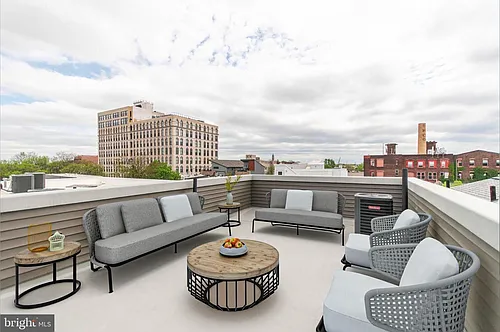 1329 N Randolph St #4 Photo 1