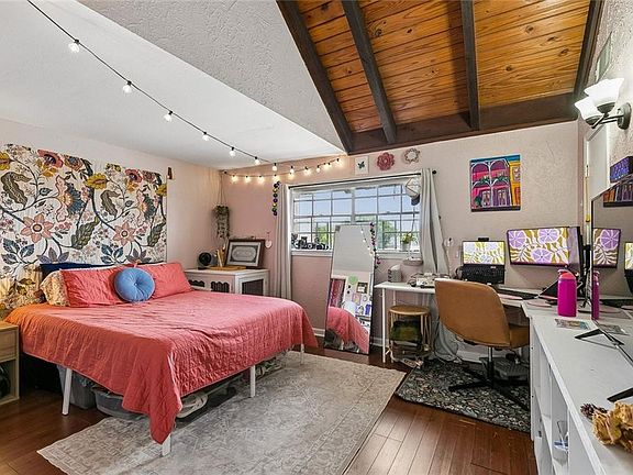 5th image of 2305 Cleary Ave APT 218