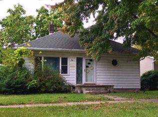 439 N Lake St, Culver, IN 46511