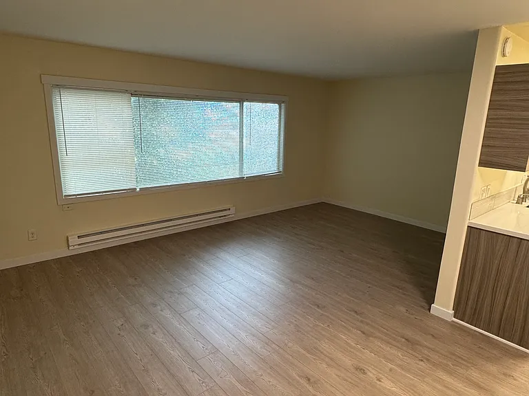 106 22nd Ave #101 — Photo 3