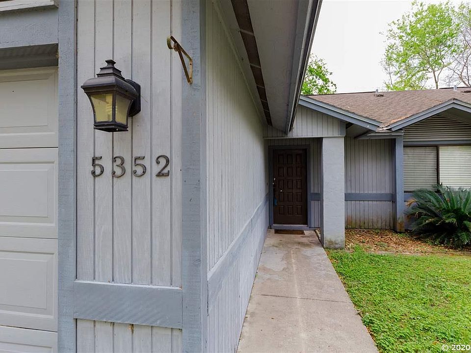 1st image of 5352 NW 8th Ave