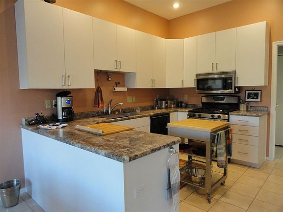 5th image of 3230 S Coppertree Dr