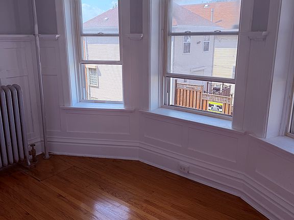 4th image of 6547 S Harvard Ave