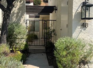 48 Glenflow Ct, Glendale, CA 91206
