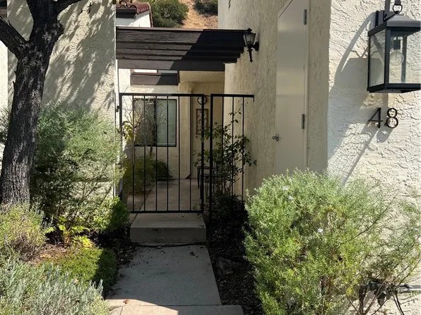 48 Glenflow Ct, Glendale, CA 91206