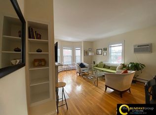 17 Centre St #2F, Cambridge, MA 02139