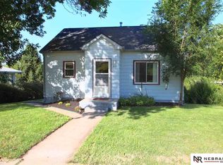 317 Maple St, Louisville, NE 68037