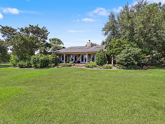 3rd image of 31626 Dobbin Hufsmith Rd