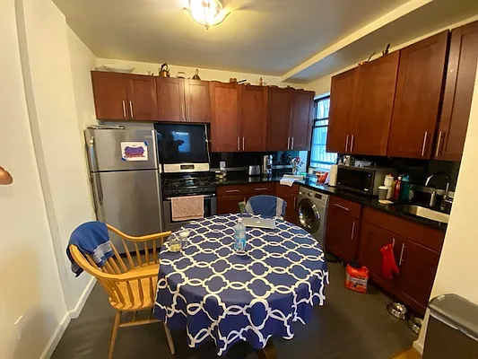 Rented by Mdays Realty | media 2