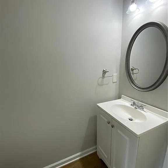 677 Kenridge Dr — Photo 31