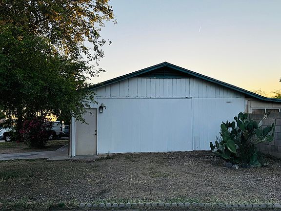 4th image of 7702 W PINCHOT Avenue