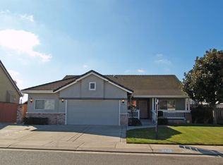 2433 Thaddeous Dr, Escalon, CA 95320