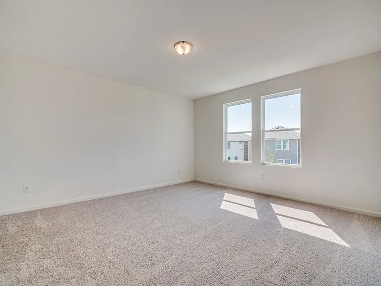 6231 Old Bridge Way — Photo 12