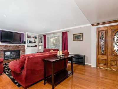 11383 Etiwanda Ave, Porter Ranch, CA, 91326