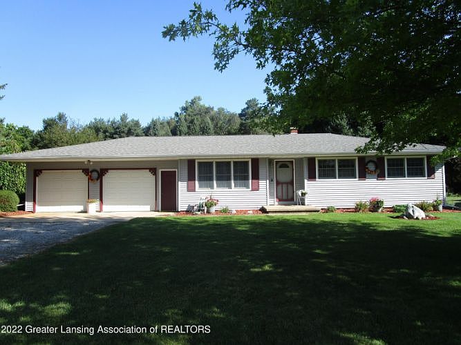 1st image of 1921 Kimberly Dr