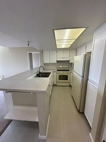 545 Pierce St Photo 1