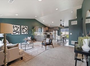 5702 E Milam St, Nampa, ID 83687