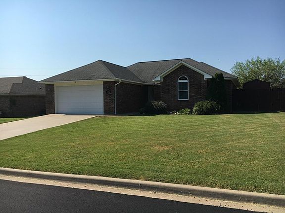 2nd image of 126 Ashbrook Ln