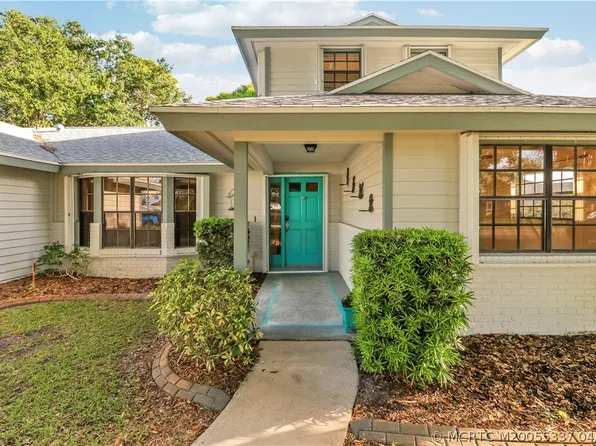 5502 Echo Pines Cir W, Fort Pierce, FL 34951