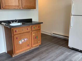 214 S 10th St APT 4, Reading, PA 19602
