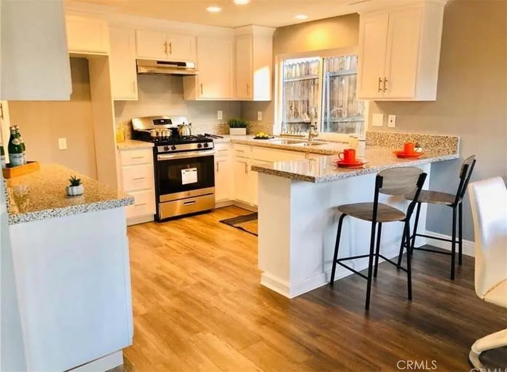 3 bed, 1188 sqft, $2,000 — Photo 4