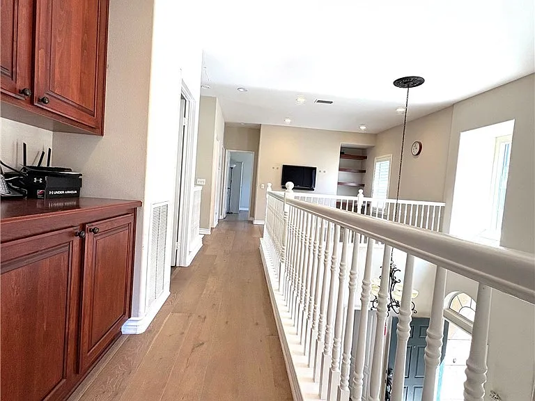 130 Melrose Dr — Photo 7