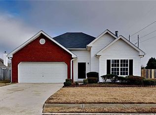 3426 Woodruff Creek Ln, Loganville, GA 30052