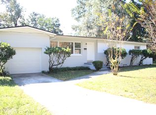 6104 Vasari Dr, Jacksonville, FL 32216