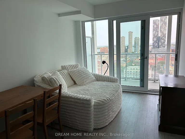 88 Queen St E #2309 — Photo 6