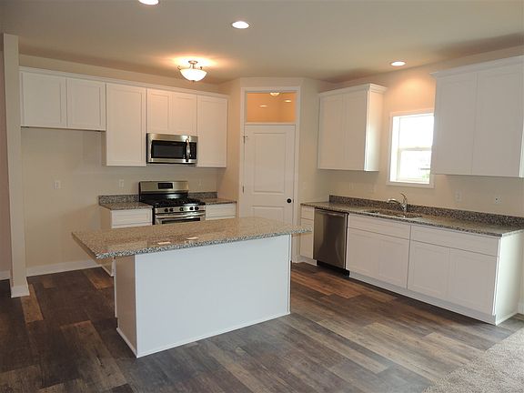 4th image of 11431 N Lake Woods