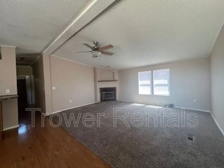 5153 N Moss Ave — Photo 9