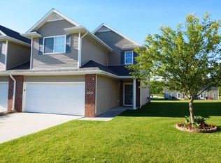 17507 Franklin Plz, Omaha, NE 68118