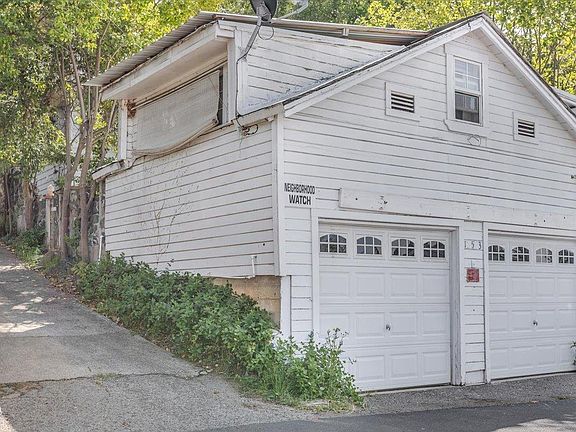 3rd image of 153 N Stewart St