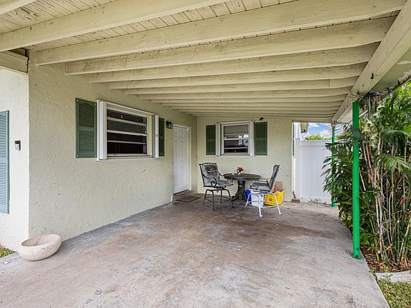 3rd image of 2750 NW 2nd Street