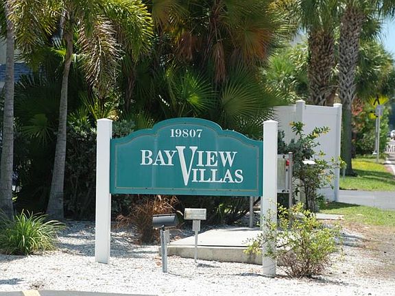 3rd image of 19807 Gulf Blvd APT 123