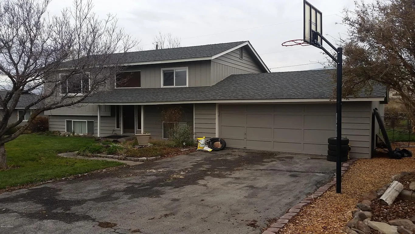 4303 Mountainview Ave photo 1
