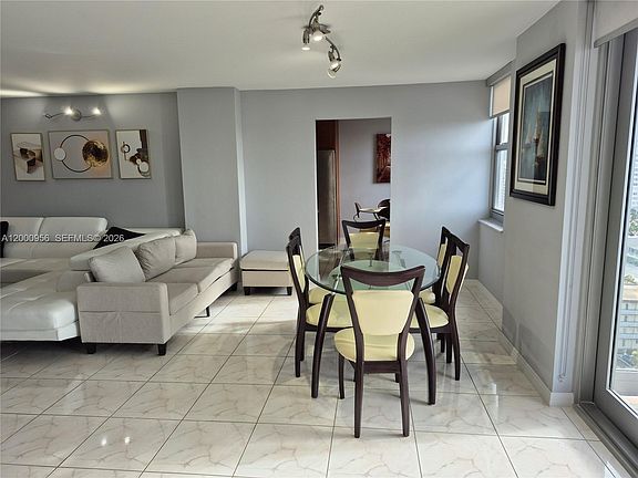 3rd image of 1912 S Ocean Dr APT 17C