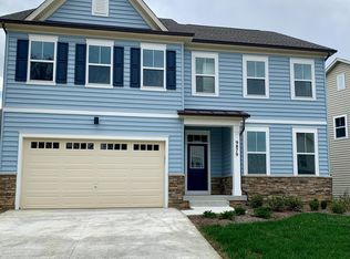 9879 Selkie Ln, Waldorf, MD 20601