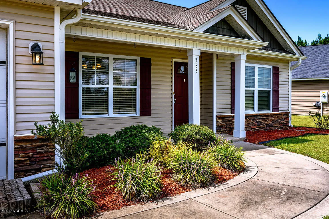 3 bed, 2.0 bath, $1,700 — Photo 3
