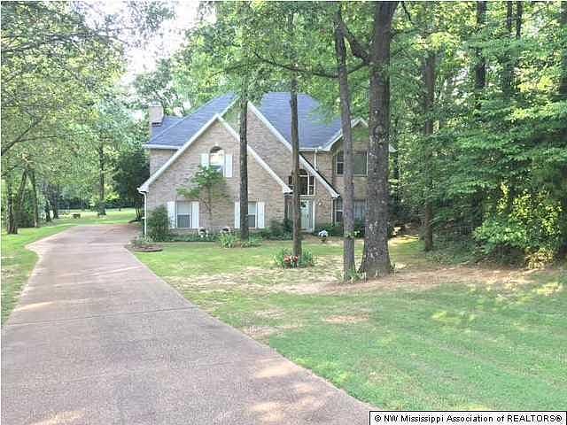 2nd image of 3225 Bonner Dr