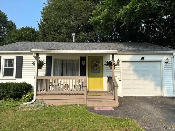 26 Helen Ave, Cortland, NY 13045